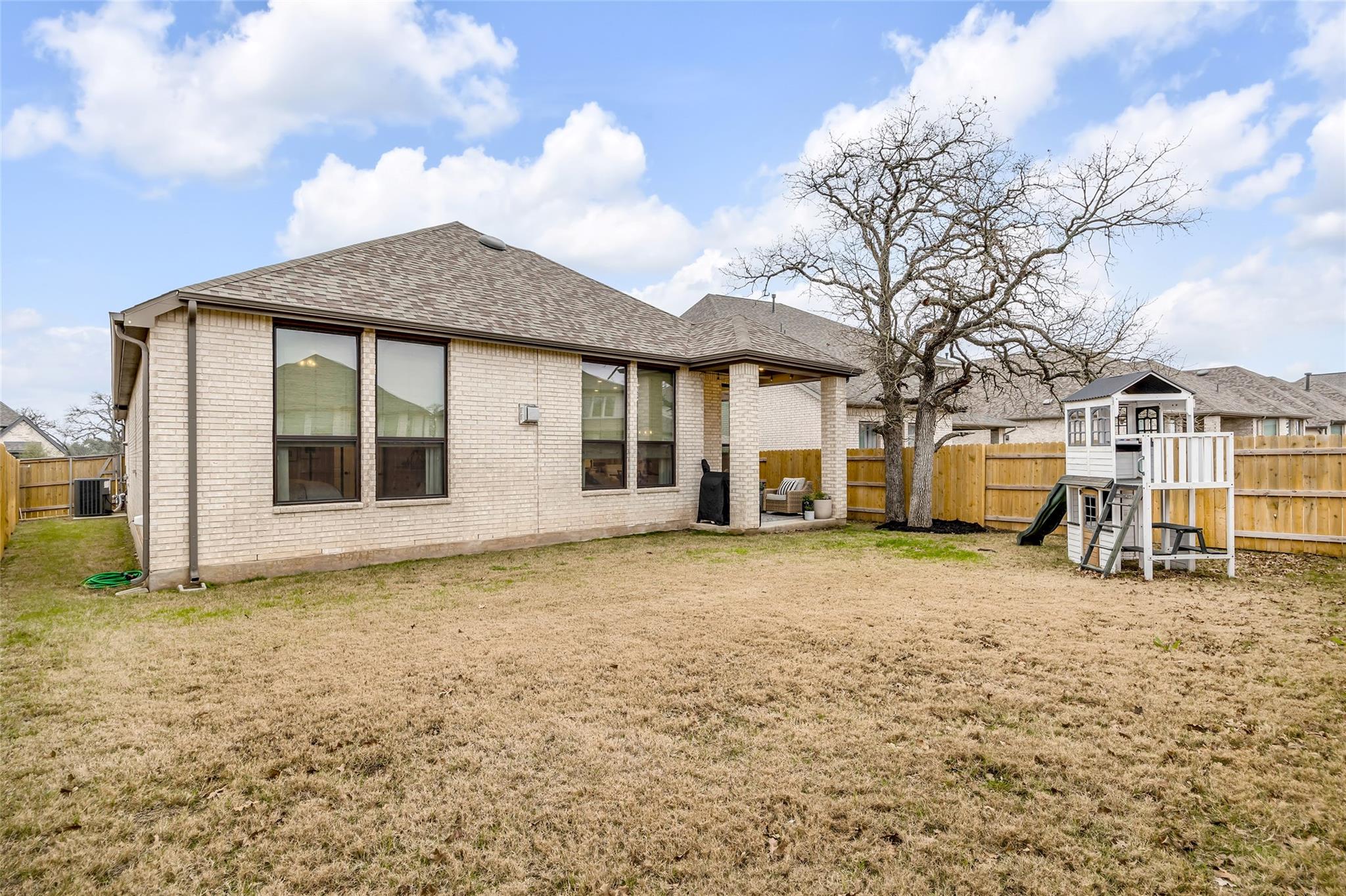 1901 Sir Nathaniel Lane Leander TX 78641