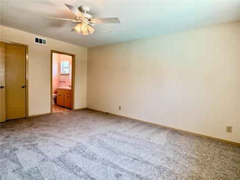 141 Oaklane Drive Universal City TX 78148