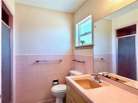141 Oaklane Drive Universal City TX 78148