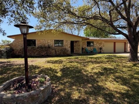 141 Oaklane Drive Universal City TX 78148