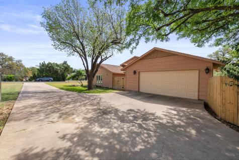 2702 Double Tree Street Round Rock TX 78681