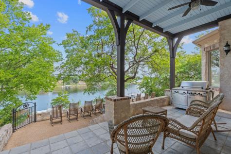 21936 Briarcliff Drive Spicewood TX 78669