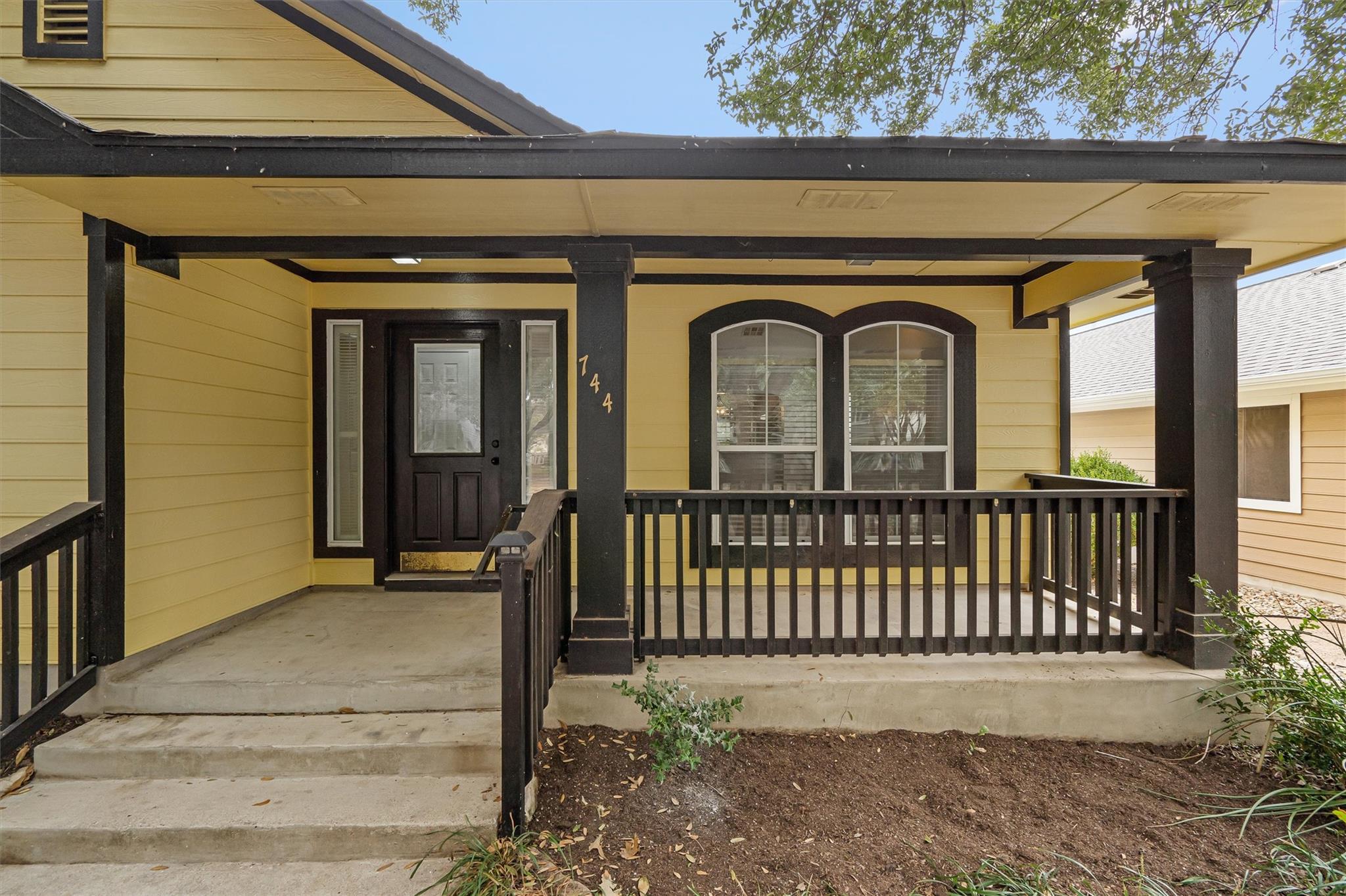 744 Fairway Kyle TX 78640