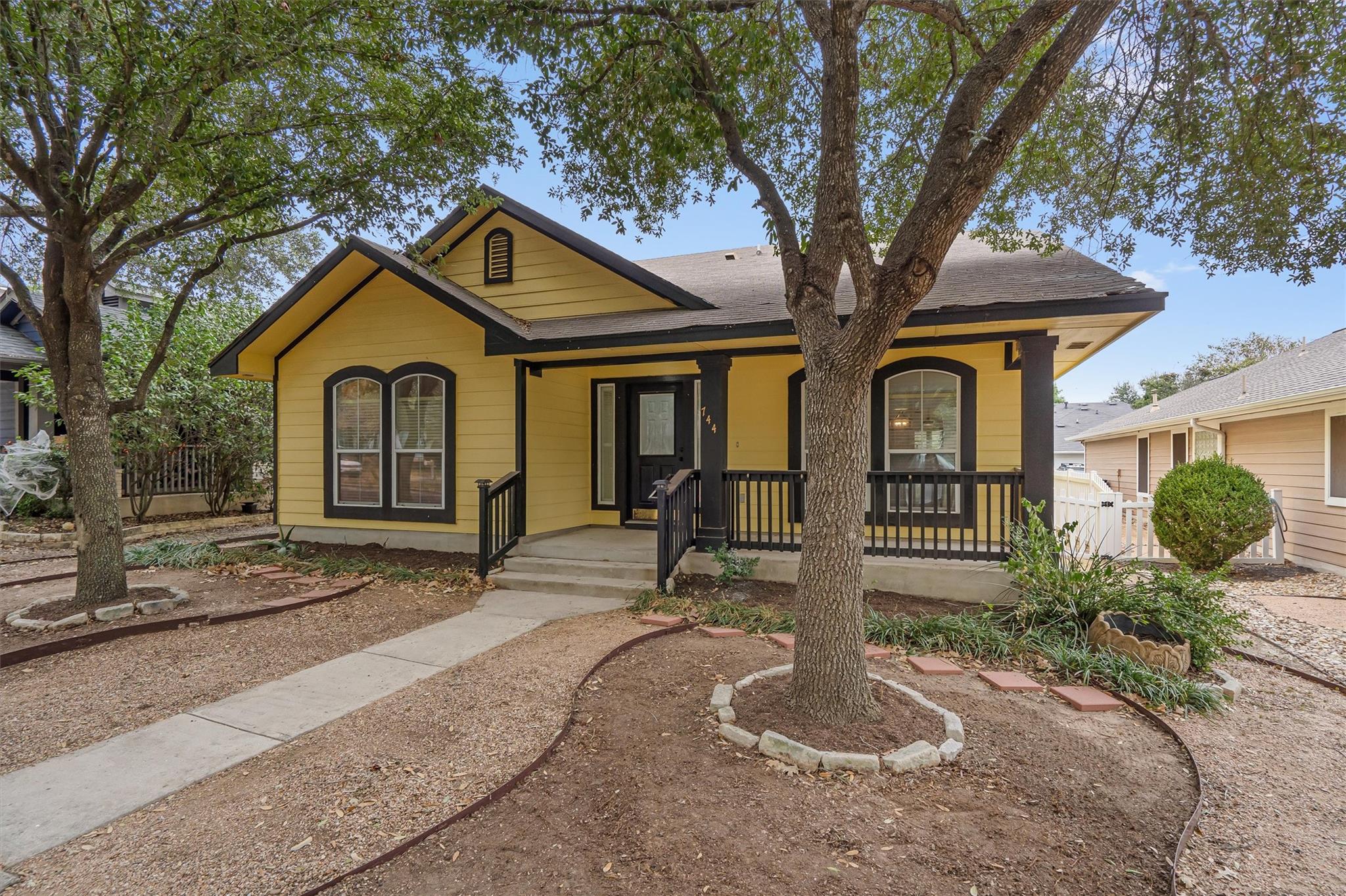 744 Fairway Kyle TX 78640