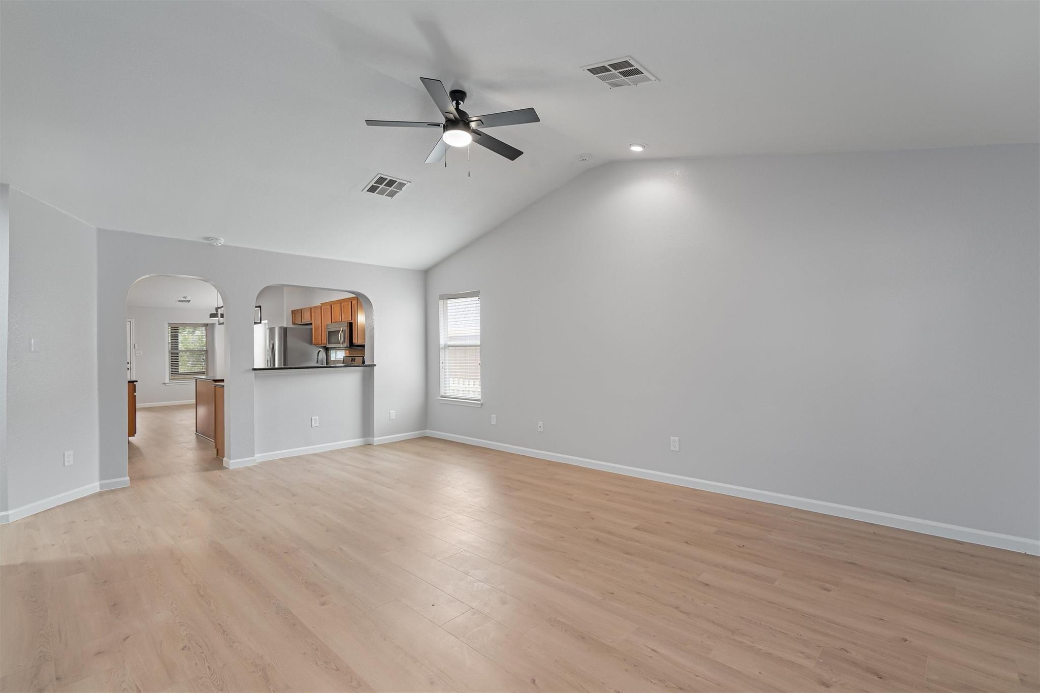 744 Fairway Kyle TX 78640