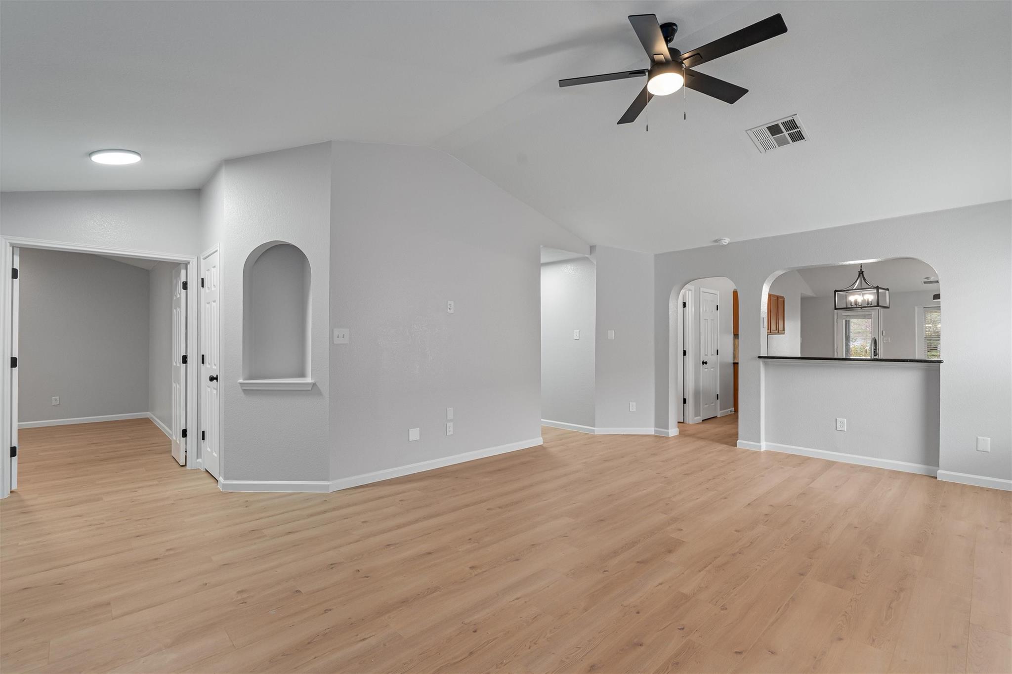 744 Fairway Kyle TX 78640