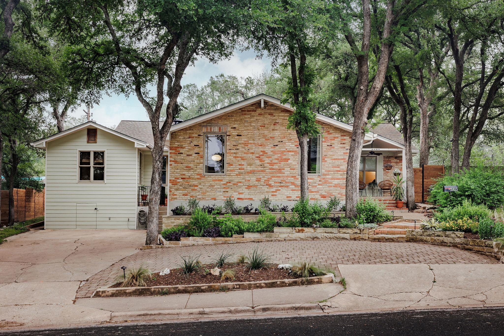 5203 Buffalo Pass Austin TX 78745