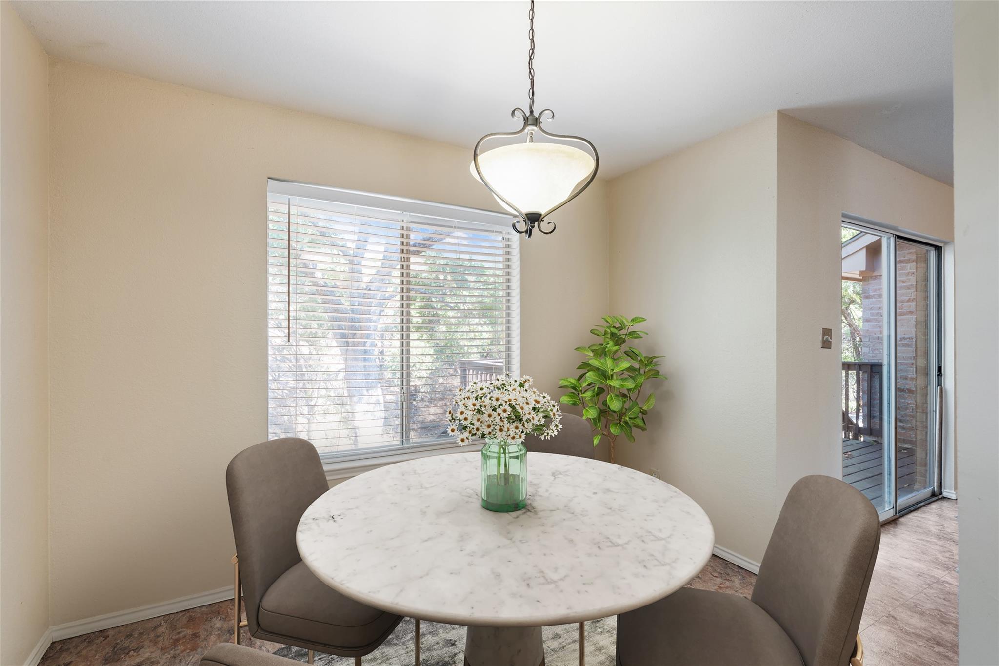 7704 Plateau Cove Lago Vista TX 78645