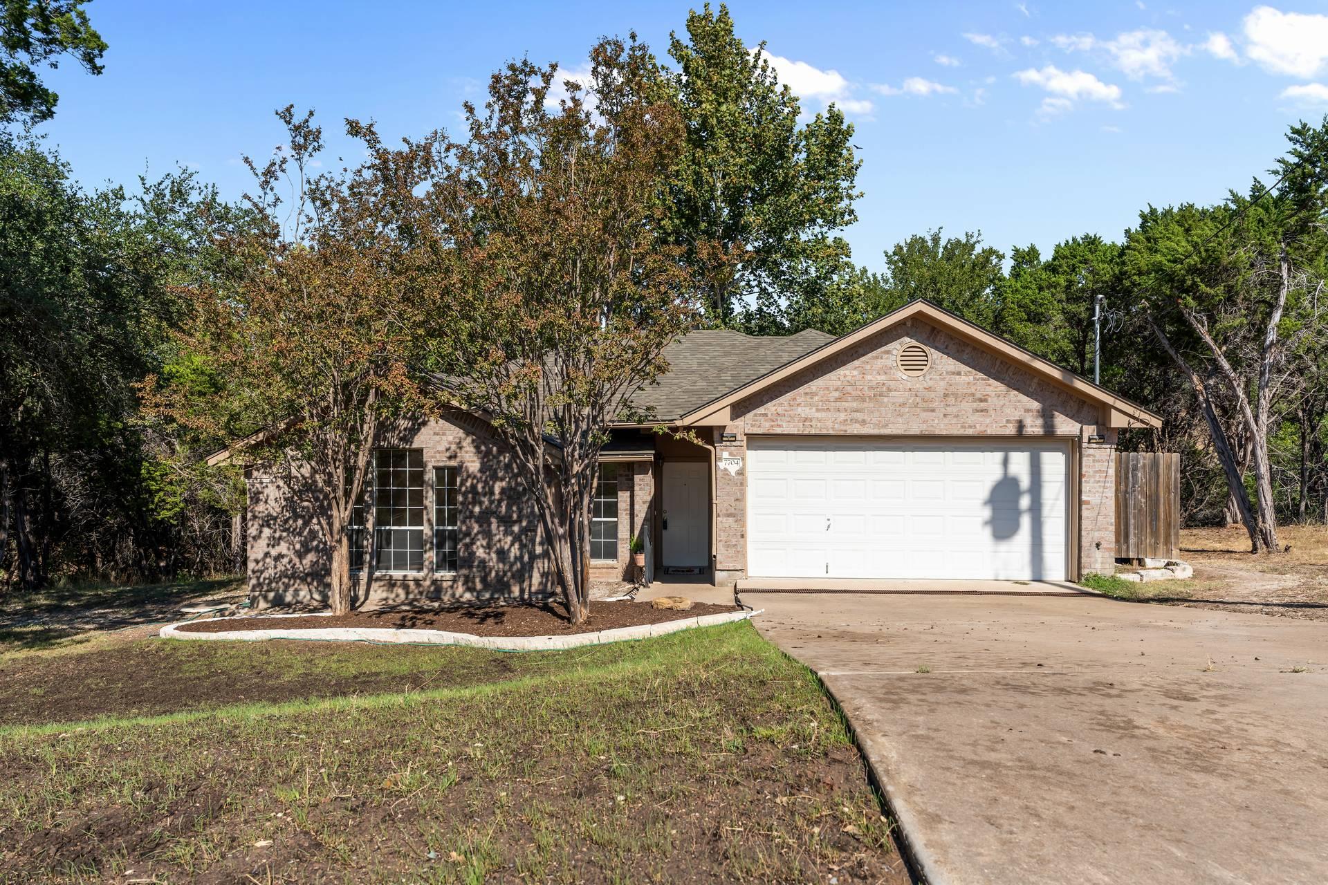 7704 Plateau Cove Lago Vista TX 78645