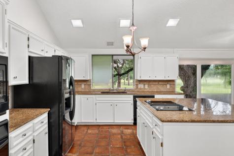 1301 Mill Creek Drive Salado TX 76571