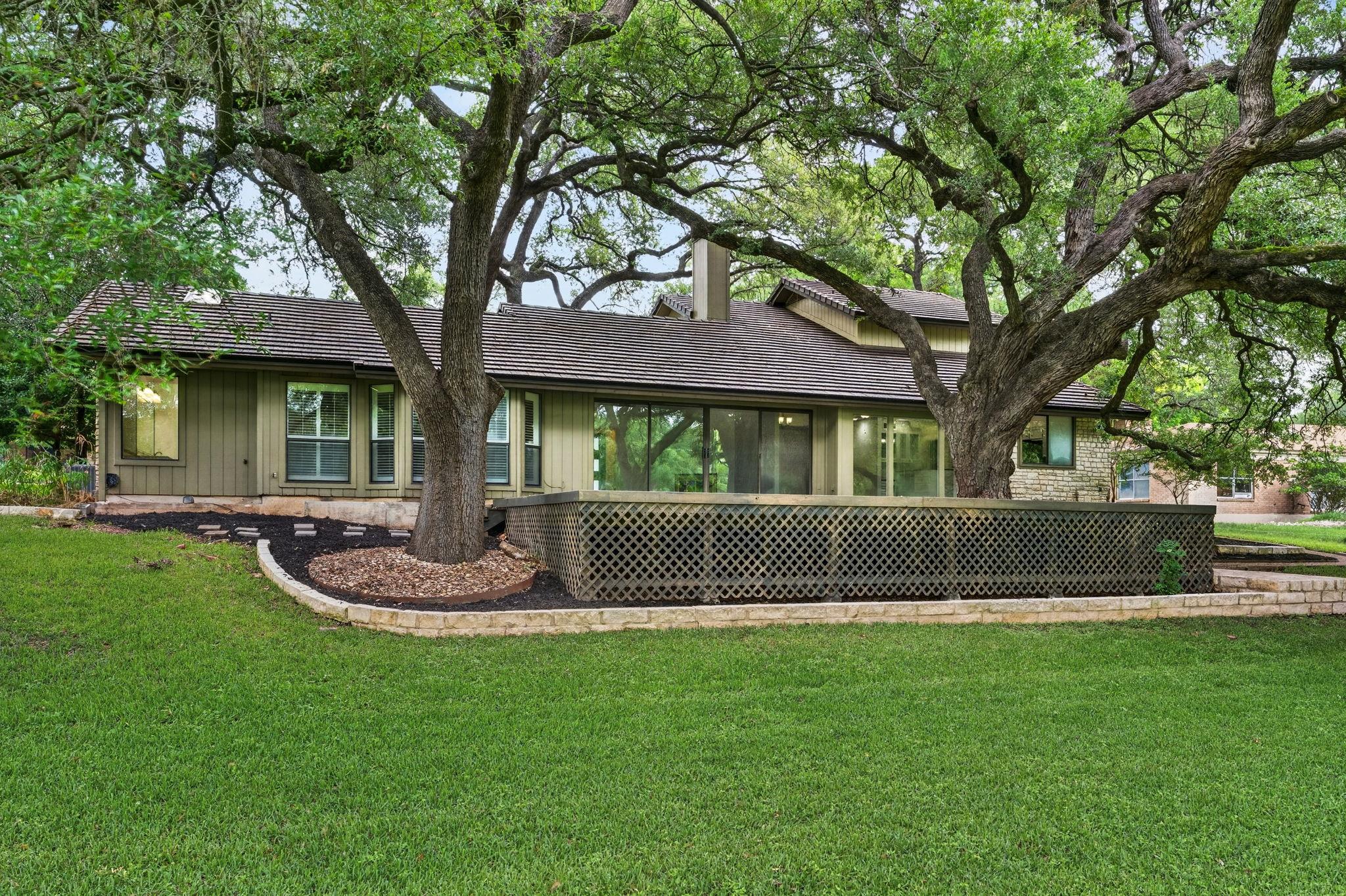 1301 Mill Creek Drive Salado TX 76571