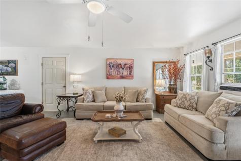 351 County Road 326 Bertram TX 78605