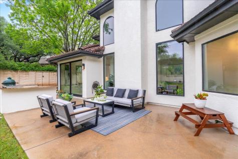 28 Lost Meadow Trail The Hills TX 78738