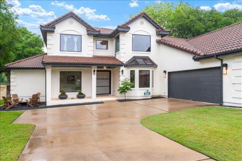 28 Lost Meadow Trail The Hills TX 78738