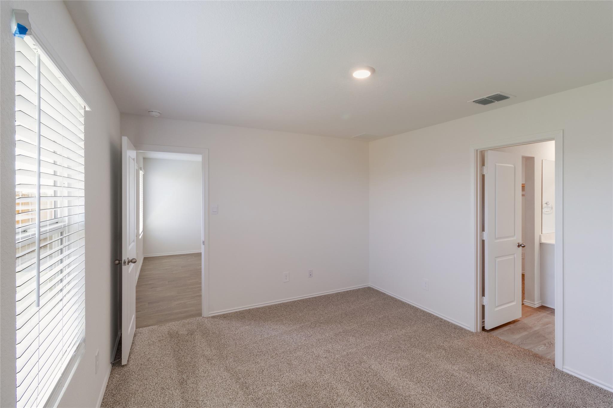 433 Sandringham Loop Uhland TX 78640