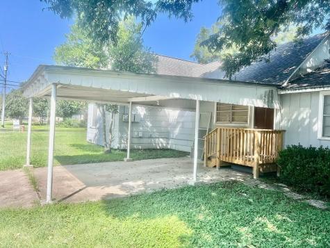 559 S Madison Street La Grange TX 78945
