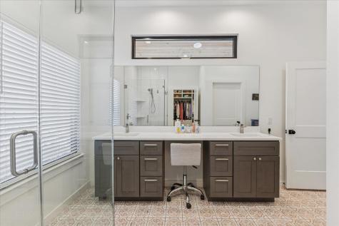 108 Schoolhouse Lane Spicewood TX 78669