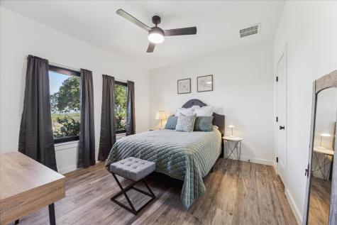 108 Schoolhouse Lane Spicewood TX 78669