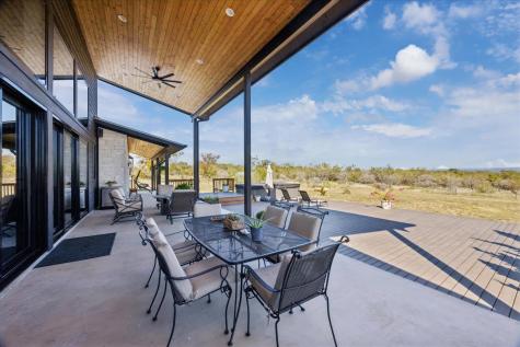 108 Schoolhouse Lane Spicewood TX 78669