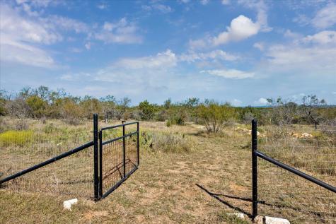108 Schoolhouse Lane Spicewood TX 78669