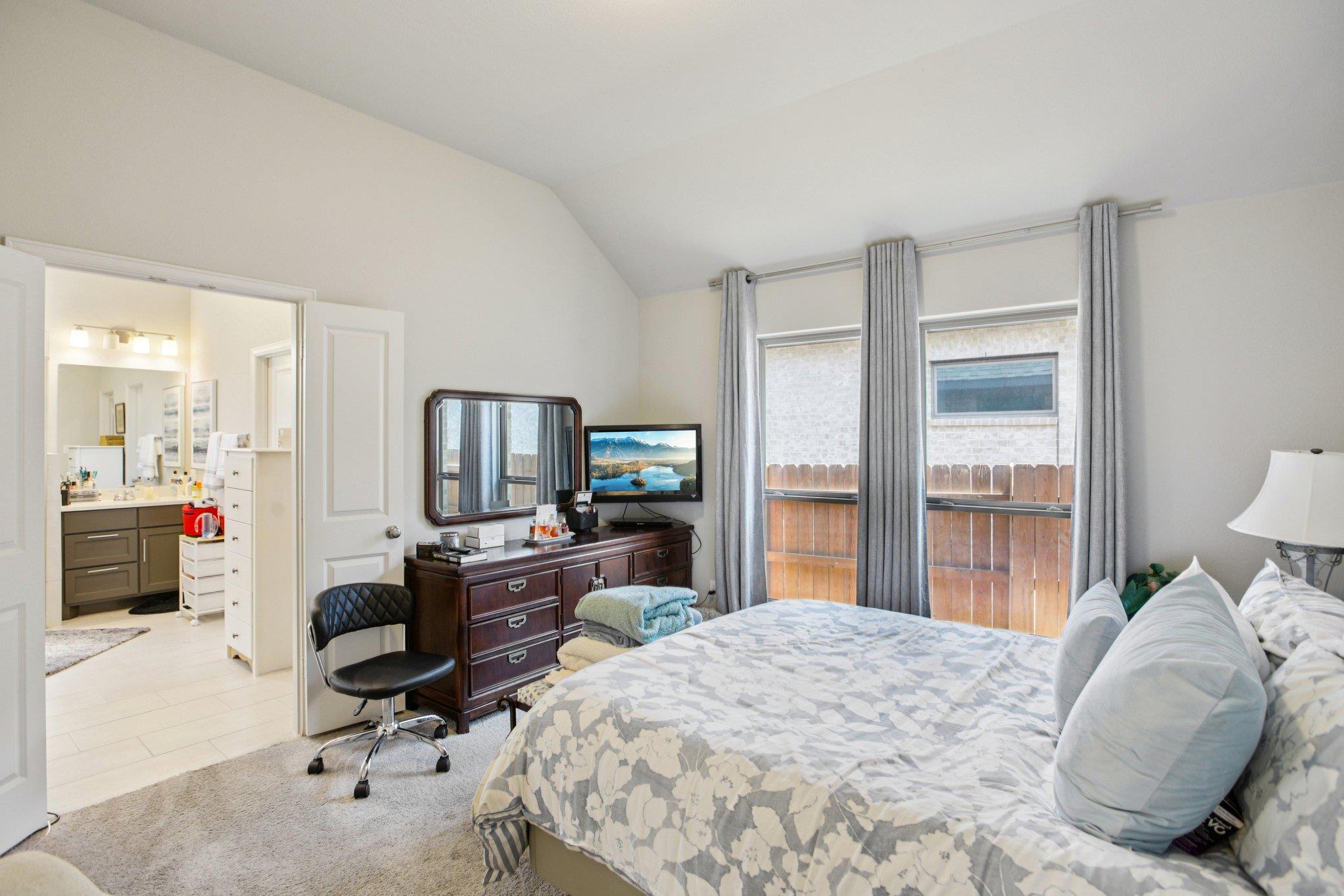 149 Plumbago Loop Bastrop TX 78602