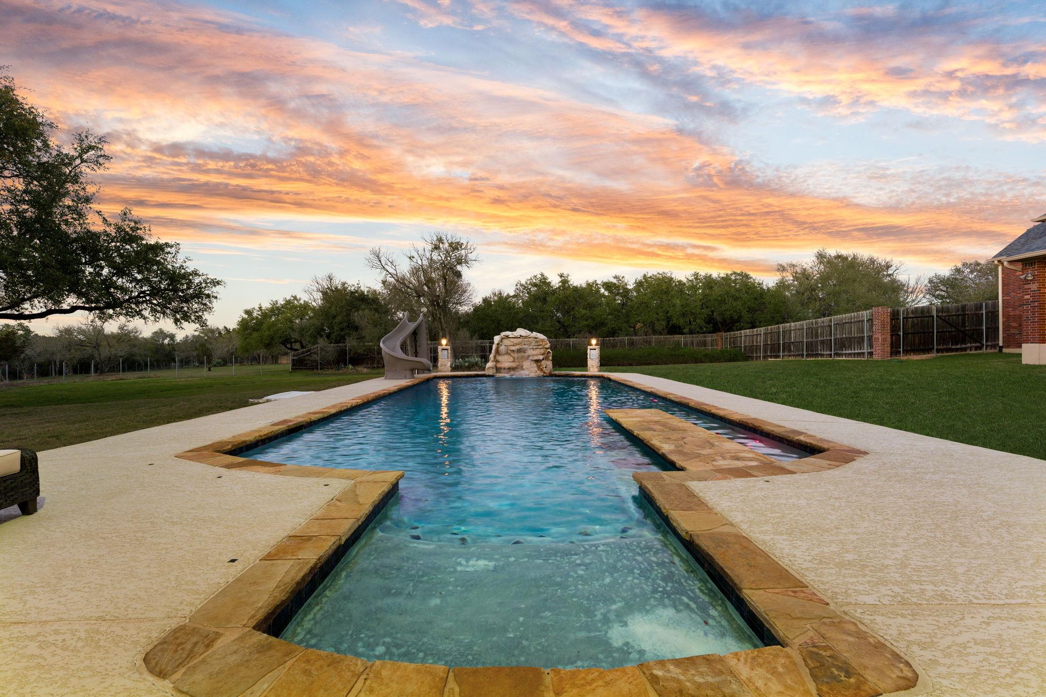 583 W Overlook Mountain Road Buda TX 78610