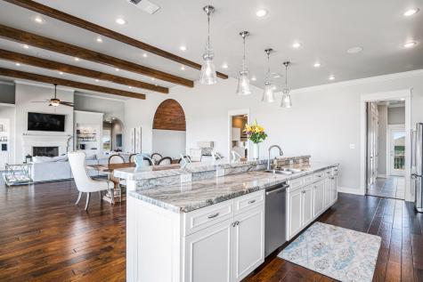 672 Villa Drive Crystal Beach TX 77650