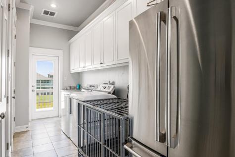 672 Villa Drive Crystal Beach TX 77650