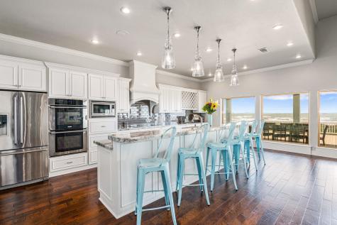 672 Villa Drive Crystal Beach TX 77650