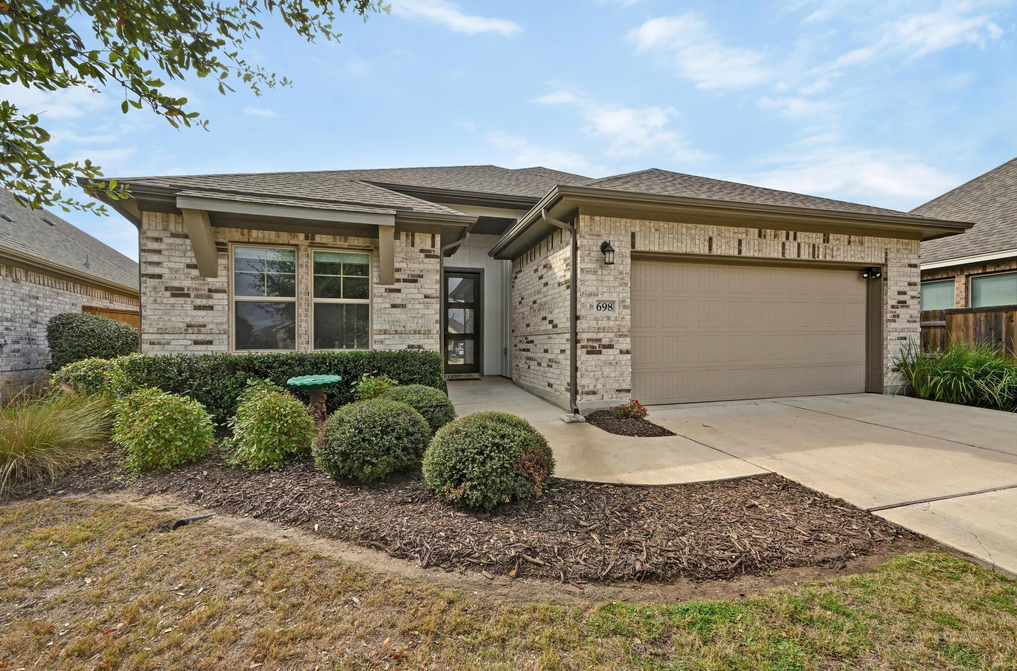 698 Coyote Creek Way Kyle TX 78640
