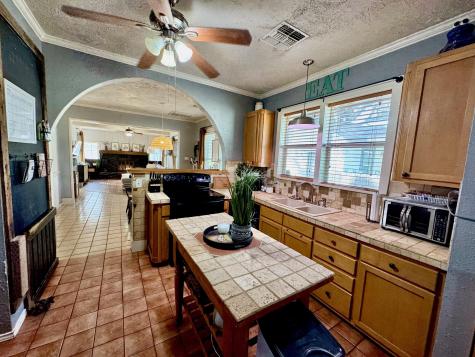 802 Hudgins Street Smithville TX 78957