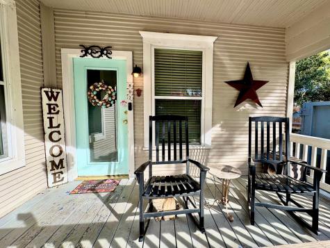 802 Hudgins Street Smithville TX 78957