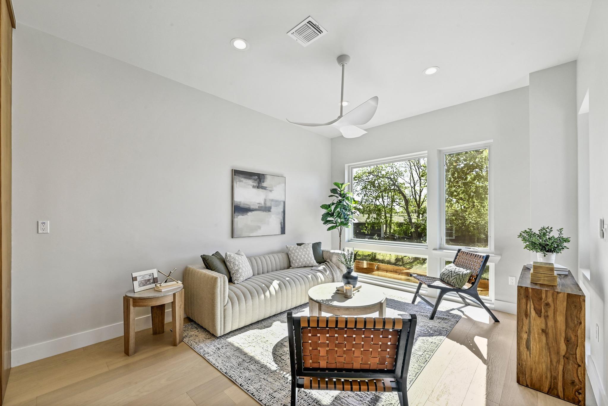 100 W Odell Street Austin TX 78752