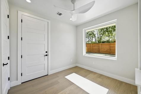 100 W Odell Street Austin TX 78752