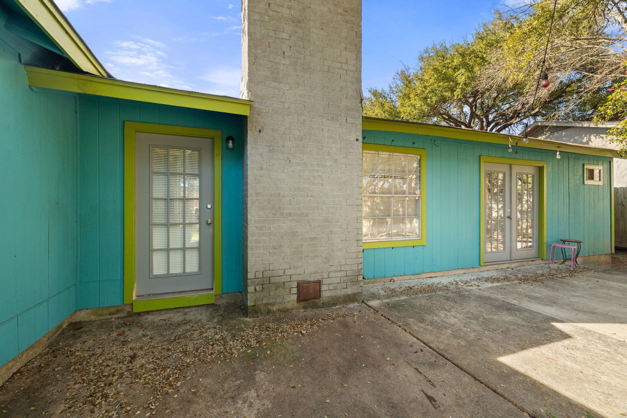 7303 Loganberry Drive Austin TX 78745