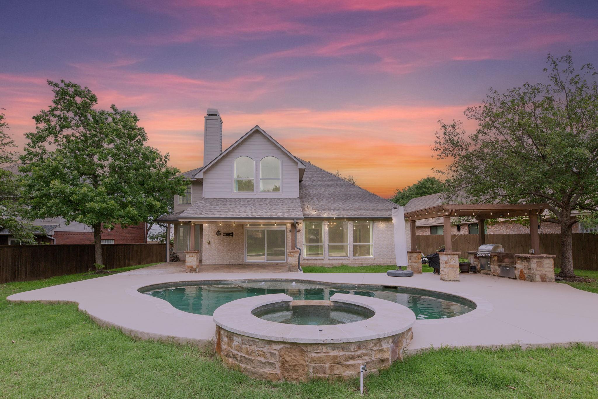 5224 China Garden Drive Austin TX 78730