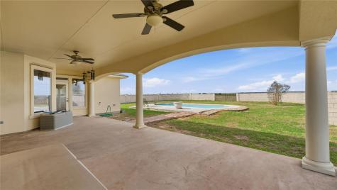15620 Harry Lind Road Elgin TX 78621