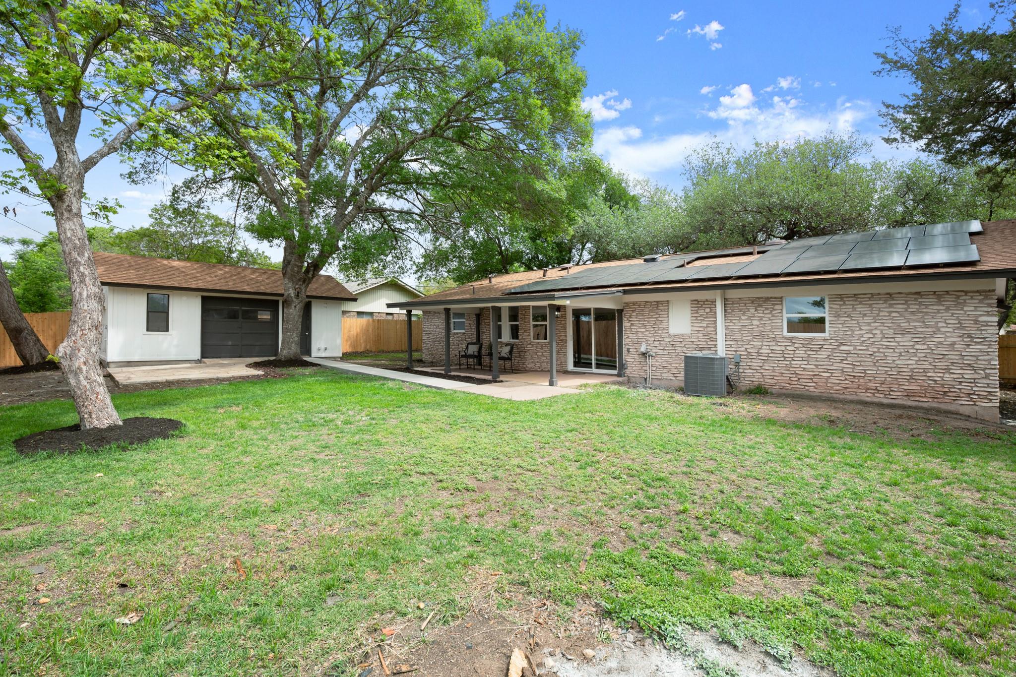 1404 Robb Lane Round Rock TX 78664