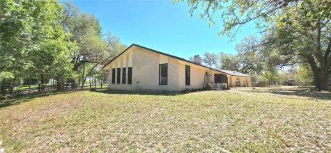 109 Cernosek Road La Grange TX 78945
