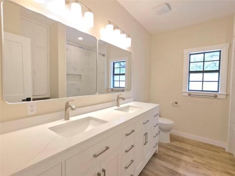 109 Cernosek Road La Grange TX 78945