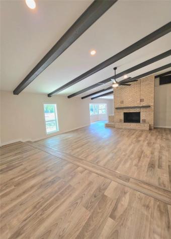 109 Cernosek Road La Grange TX 78945