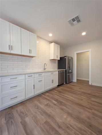 109 Cernosek Road La Grange TX 78945