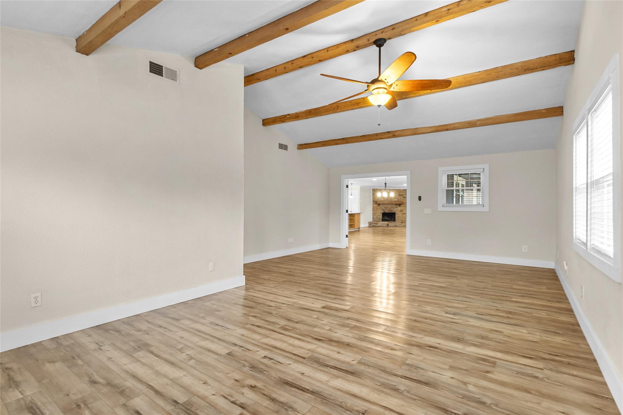 156 W Castleshoals Drive Granite Shoals TX 78654