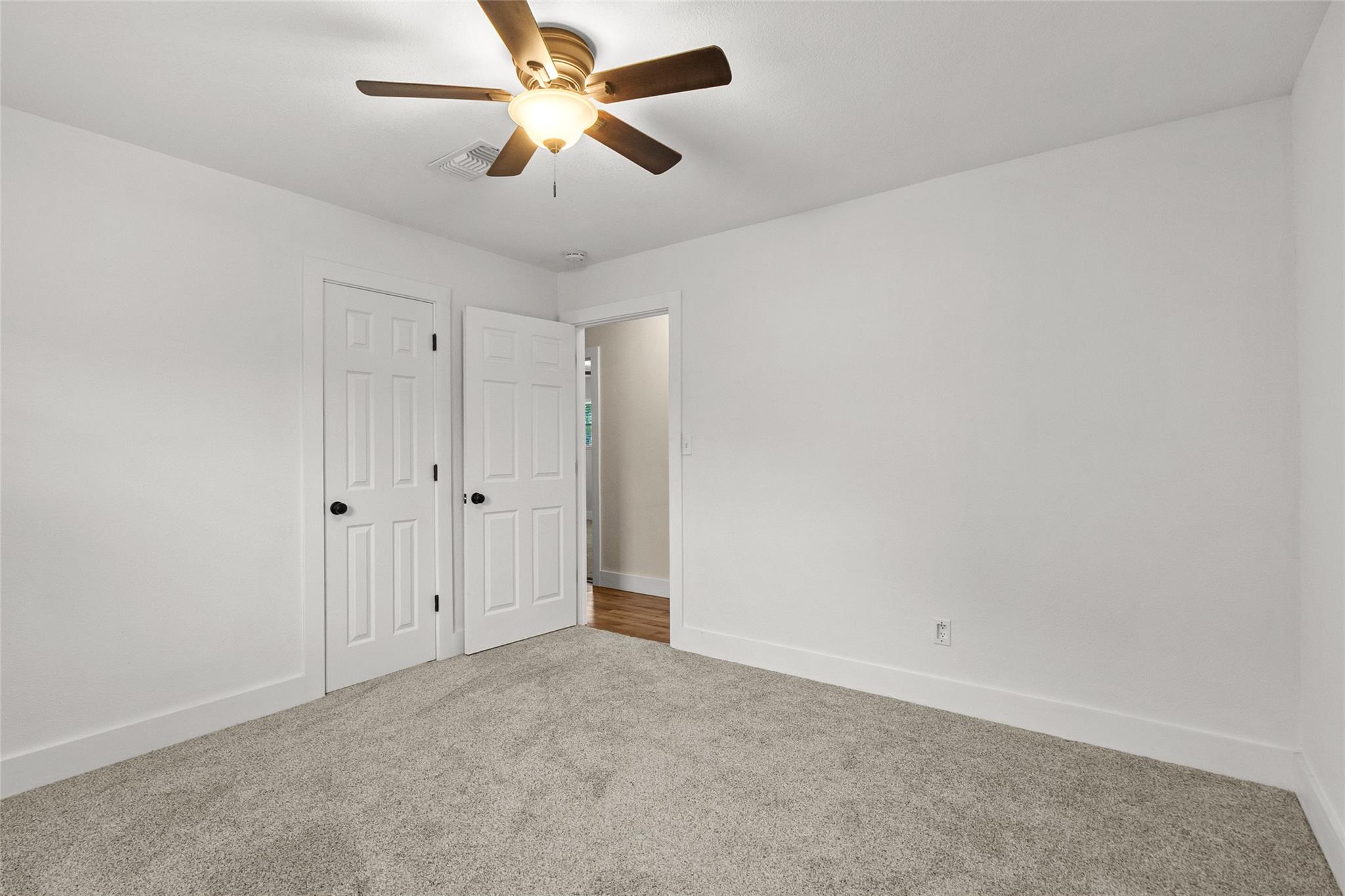 156 W Castleshoals Drive Granite Shoals TX 78654
