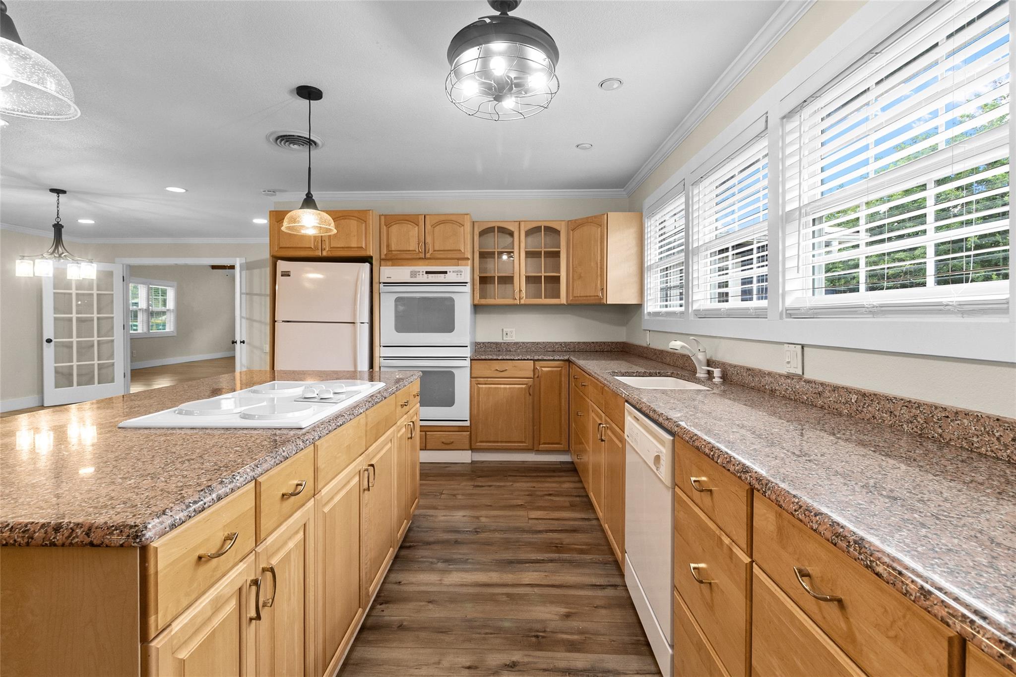 156 W Castleshoals Drive Granite Shoals TX 78654