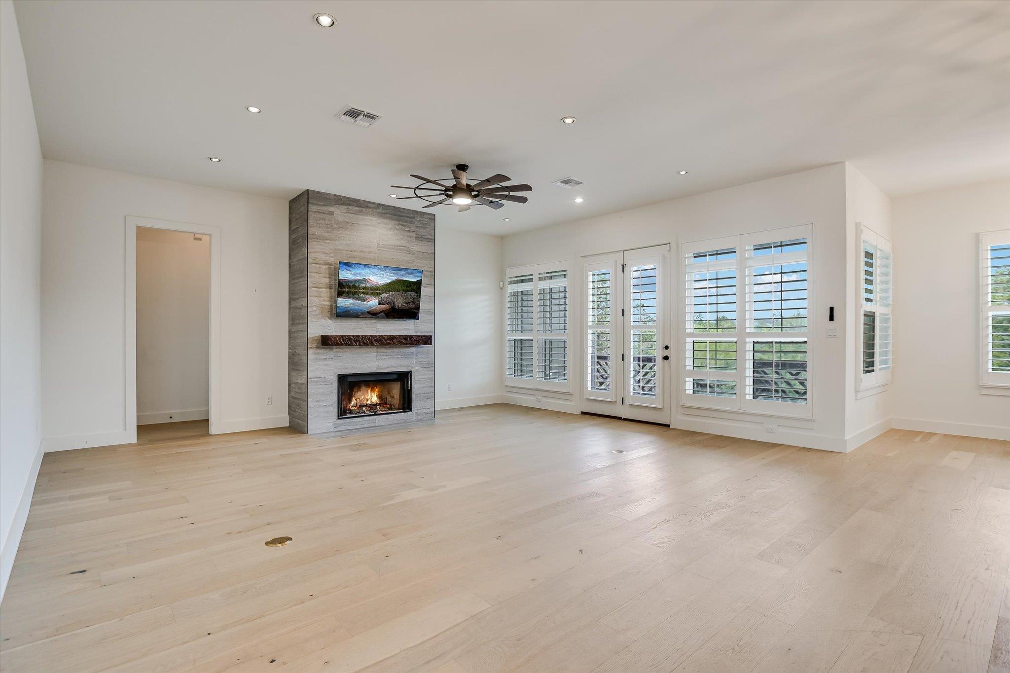 935 Wesley Ridge Drive Spicewood TX 78669