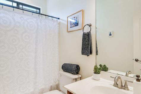 10229 English Oak Drive Austin TX 78748