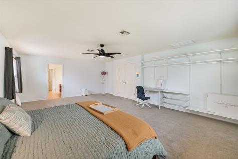 10229 English Oak Drive Austin TX 78748