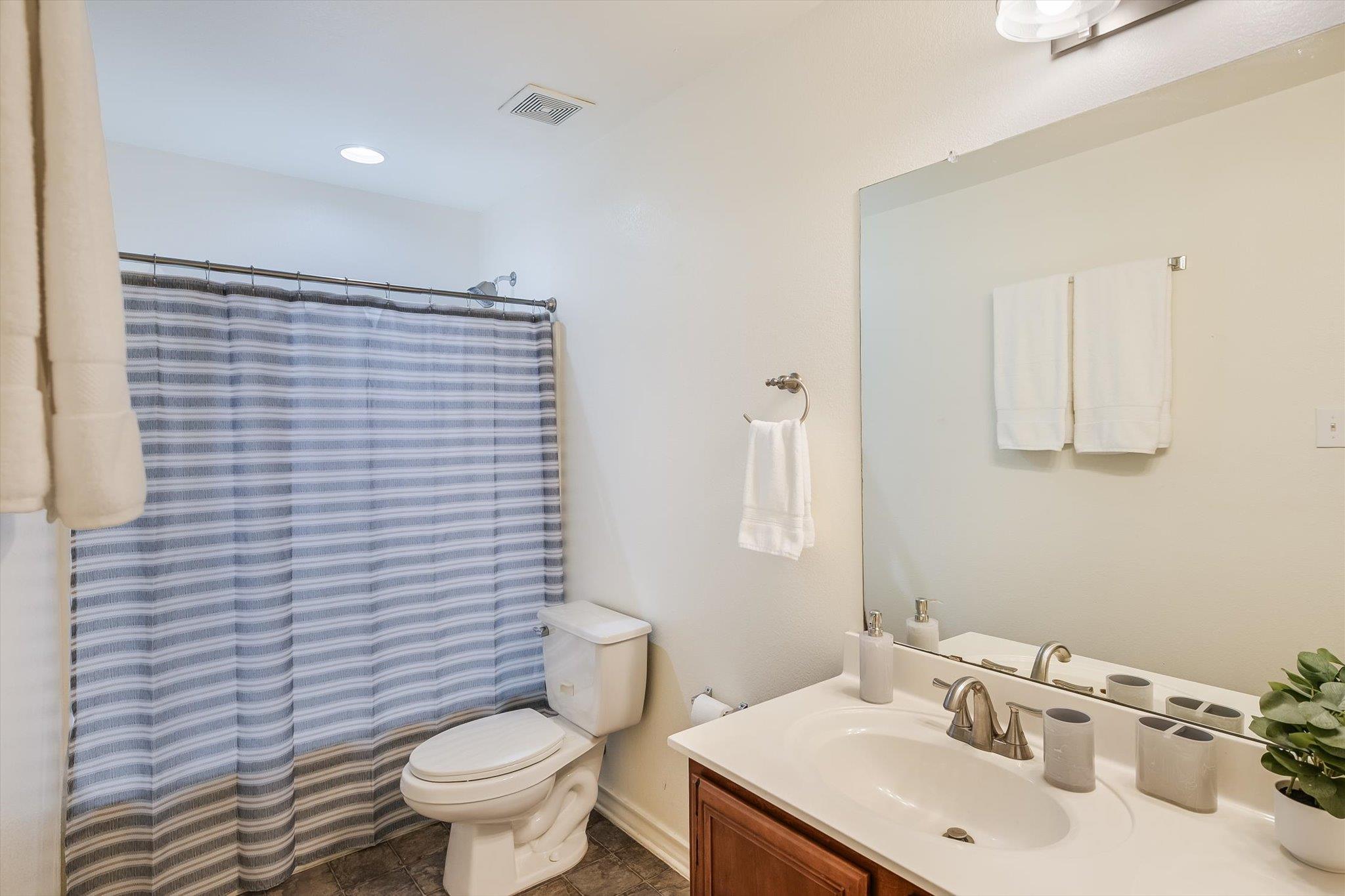 10229 English Oak Drive Austin TX 78748