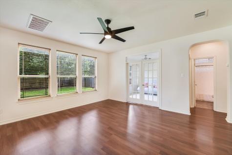 10229 English Oak Drive Austin TX 78748